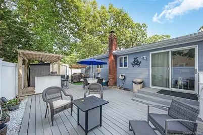 281 Thrift Street, Ronkonkoma, NY 11779 - Photo 25
