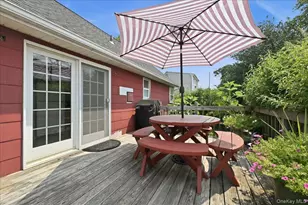 256 N Beech St, Massapequa, NY 11758 - Photo 21