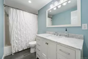 36 Balsam Dr, Medford, NY 11763 - Photo 17