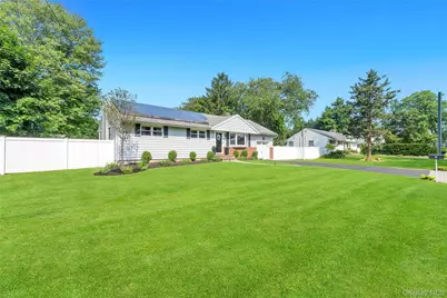 5 Shaftsbury Lane, Melville, NY 11747 - Photo 3