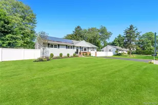 5 Shaftsbury Ln, Melville, NY 11747 - Photo 3
