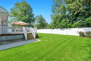 5 Shaftsbury Ln, Melville, NY 11747 - Photo 7