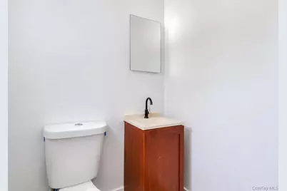 437 Commack Road, Islip, NY 11751 - Photo 31
