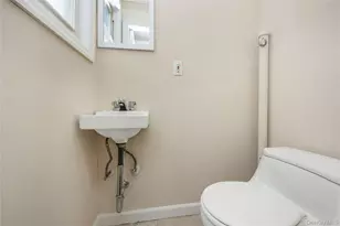 114-57 176th St, Jamaica, NY 11434 - Photo 23