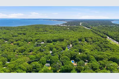 5 Columbine Avenue, Hampton Bays, NY 11946 - Photo 31