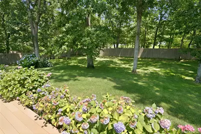5 Columbine Avenue, Hampton Bays, NY 11946 - Photo 21