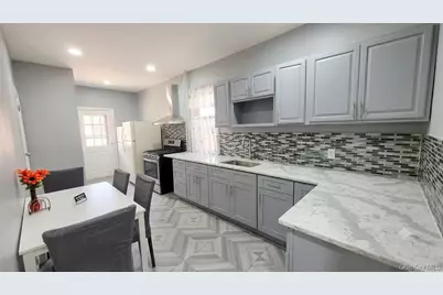 9425 40th Drive, Elmhurst, NY 11373 - Photo 3