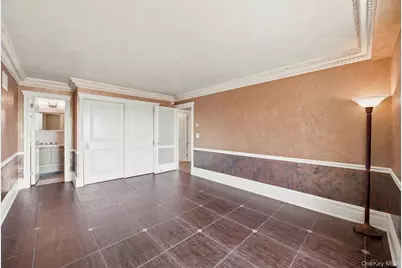 25-40 Shore Boulevard, Astoria, NY 11102 - Photo 11