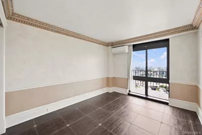 25-40 Shore Boulevard, Astoria, NY 11102 - Photo 13