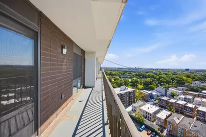 25-40 Shore Boulevard, Astoria, NY 11102 - Photo 3