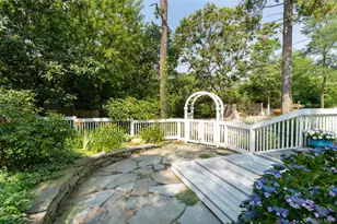 20 A Oceanview Rd, Hampton Bays, NY 11968 - Photo 35