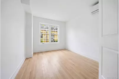 241-33 143rd Avenue, Rosedale, NY 11422 - Photo 9