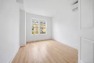 241-33 143rd Ave, Rosedale, NY 11422 - Photo 9