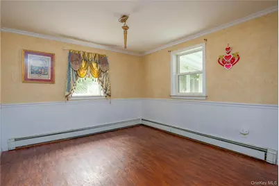 22 W Crooked Hill Road, Pearl River, NY 10965 - Photo 9