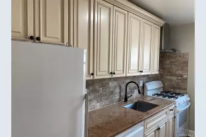 72-59 Little Neck Parkway #H-1, Glen Oaks, NY 11004 - Photo 7