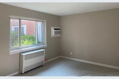 72-59 Little Neck Parkway #H-1, Glen Oaks, NY 11004 - Photo 3
