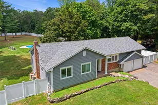 18 Millet St, Dix Hills, NY 11746 - Photo 3