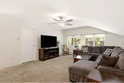 18 Millet Street, Dix Hills, NY 11746 - Photo 15