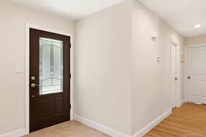 18 Millet Street, Dix Hills, NY 11746 - Photo 5