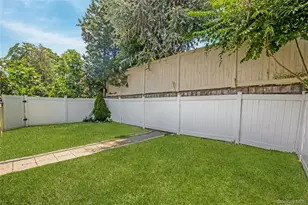 16-16 202nd St, Bayside, NY 11360 - Photo 27