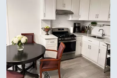 109-01 34th Avenue, Corona, NY 11368 - Photo 7