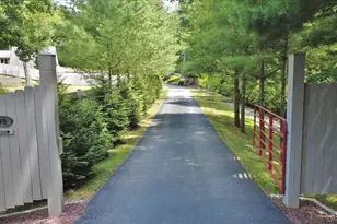 70 Camp Dr, Rhinebeck, NY 12572 - Photo 47