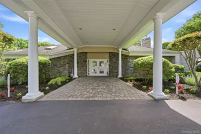 1407 Middle Road #277, Calverton, NY 11933 - Photo 21