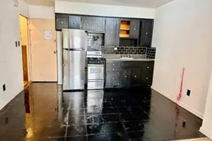 62-68 Mt Olivet Crescent, Middle Village, NY 11379 - Photo 23