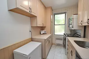491 Riverdale Ave, Yonkers, NY 10705 - Photo 19