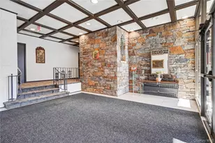 25 Franklin Ave, White Plains, NY 10601 - Photo 15