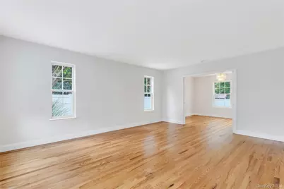 1470 Claas Avenue, Holbrook, NY 11741 - Photo 15