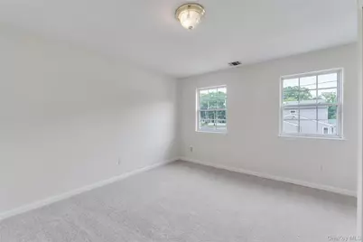 1470 Claas Avenue, Holbrook, NY 11741 - Photo 43