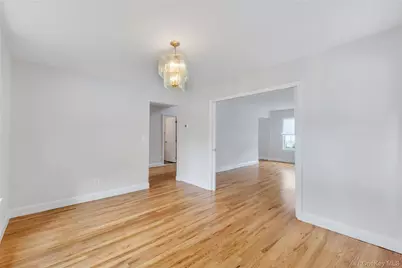 1470 Claas Avenue, Holbrook, NY 11741 - Photo 21