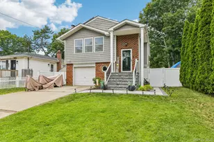 234 Buffalo Ave, Medford, NY 11763 - Photo 3