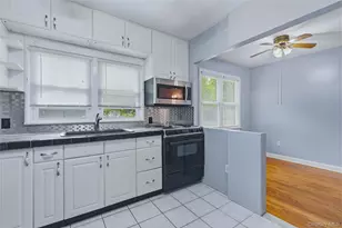 2 Hennessey Pl, Poughkeepsie, NY 12601 - Photo 9