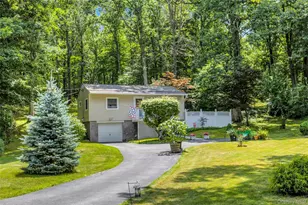 577 Wood Rd, Mahopac, NY 10541 - Photo 3