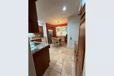 44 Muirfield Road, Rockville Centre, NY 11570 - Photo 7