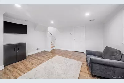 835 Pease Lane, West Islip, NY 11795 - Photo 33