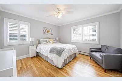 835 Pease Lane, West Islip, NY 11795 - Photo 37