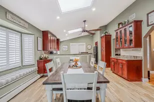 835 Pease Ln, West Islip, NY 11795 - Photo 25