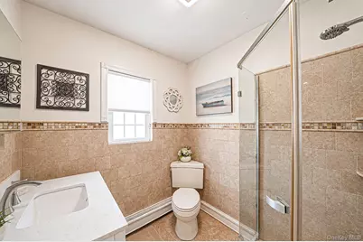 835 Pease Lane, West Islip, NY 11795 - Photo 19