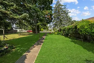 81 Wilson Ave, Amityville, NY 11701 - Photo 33