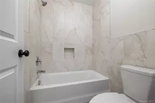 13 Gwen Ln, Monsey, NY 10952 - Photo 23
