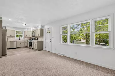 52 Mountain Avenue, Greenwood Lake, NY 10925 - Photo 3