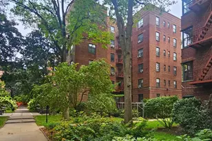 78-10 34th Ave, Jackson Heights, NY 11372 - Photo 13