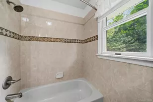 35 Lake Dr, Greenwood Lake, NY 10925 - Photo 17