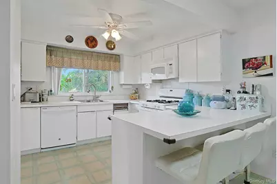 120 Locust Lane, Irvington, NY 10533 - Photo 11