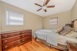 523 Livingston St, Westbury, NY 11590 - Photo 17