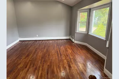 2 Valley Forge Drive, Wheatley Heights, NY 11798 - Photo 3
