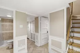 953 E 227th St, Bronx, NY 10466 - Photo 11